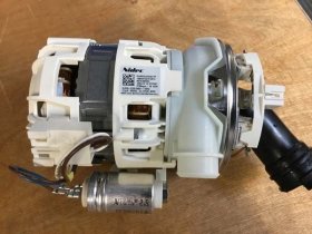 Hisense Gorenje Circulating Motor - 512072 Circulation Pump W heater 230v 1800w