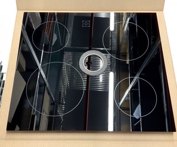 Ceramic Surface - 9012070 G6e4 48s2zp Hob White [Amica]