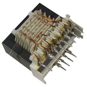 Grundig Transformer - Reels - 759551233900 Trafo Smps 32 Pf 050019-e1