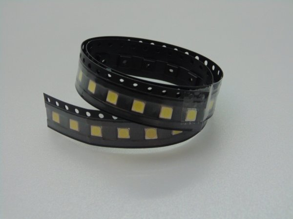 10pcs LG 3535 SMT LED Beads for LED Strip / Bar 6V 2W 200MA