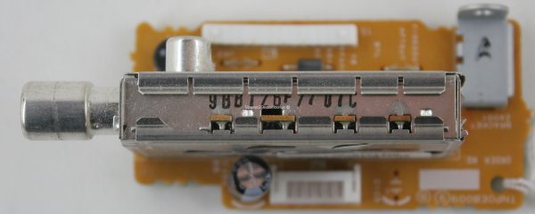 Panasonic TX-32LM70F - Side AV - TNP0EB009 - TXN/B10AGNE